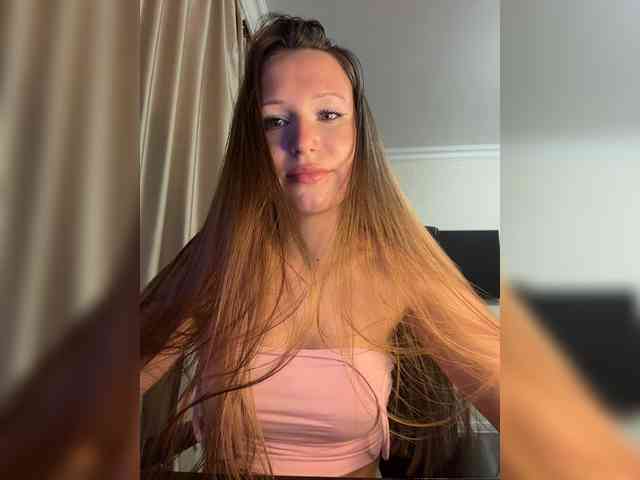 Malikaa1 webcam