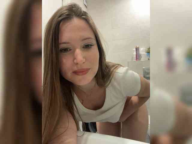 Malikaa1 webcam