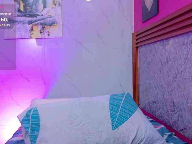 HazelLatina webcam