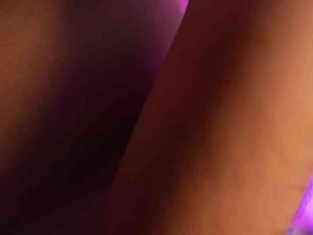 HazelLatina webcam