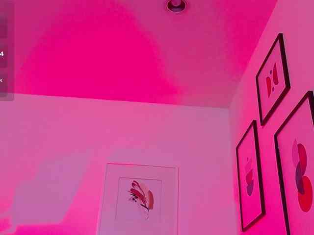 HazelLatina webcam