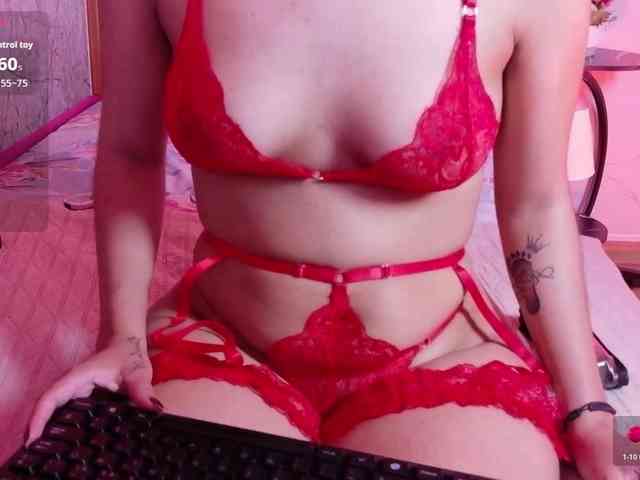 HazelLatina webcam