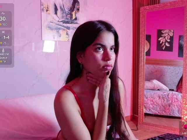 HazelLatina webcam