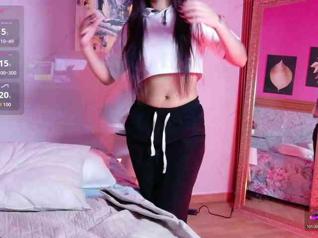 HazelLatina webcam