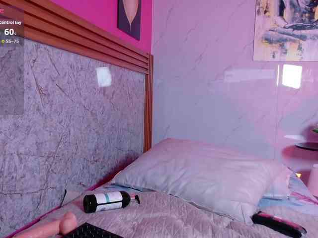 HazelLatina webcam