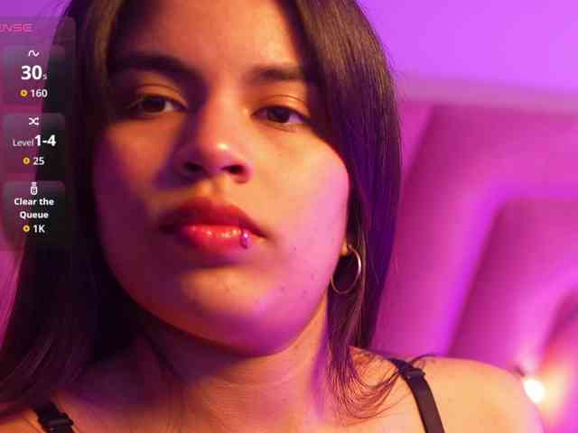 HazelLatina webcam