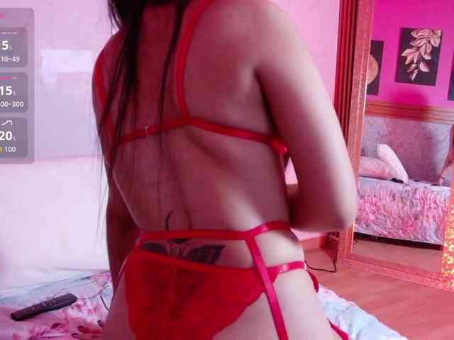 HazelLatina webcam