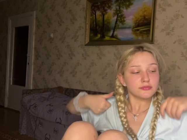 MellisaHellerman live cam on BongaCams