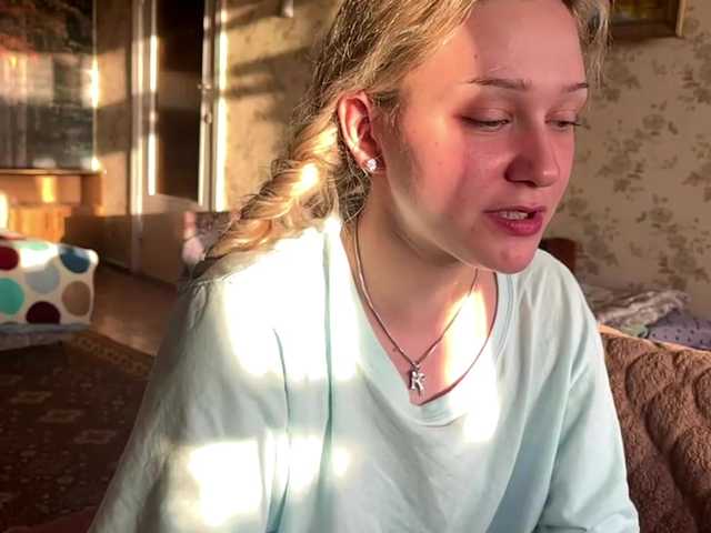 MellisaHellerman live cam on BongaCams