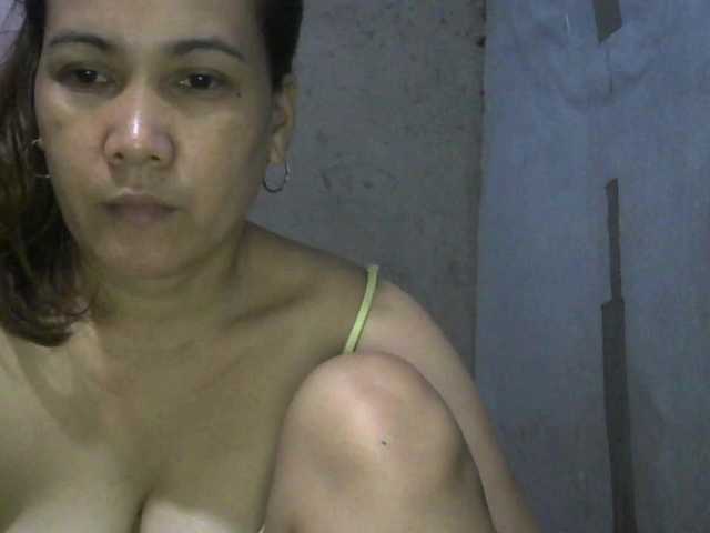 hellokiffy live webcam show