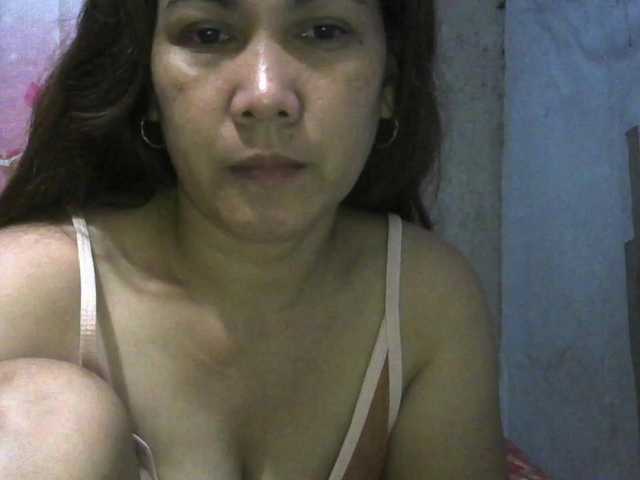 hellokiffy live webcam show