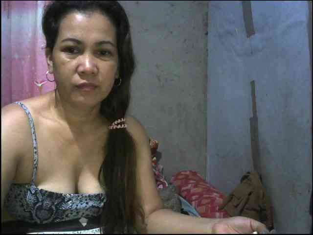 hellokiffy webcam
