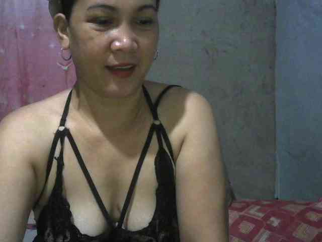 hellokiffy webcam