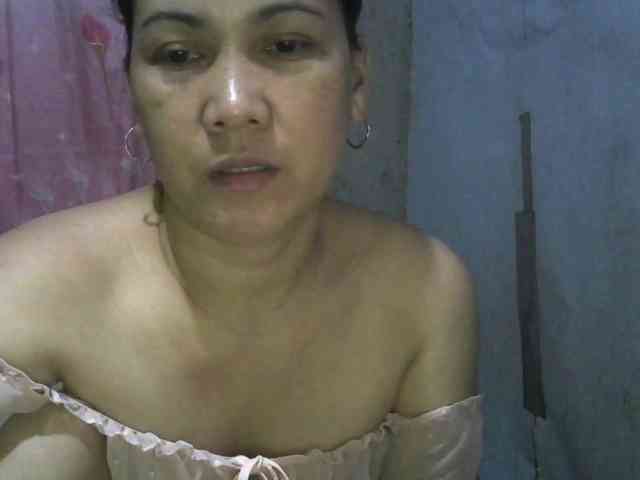 hellokiffy webcam