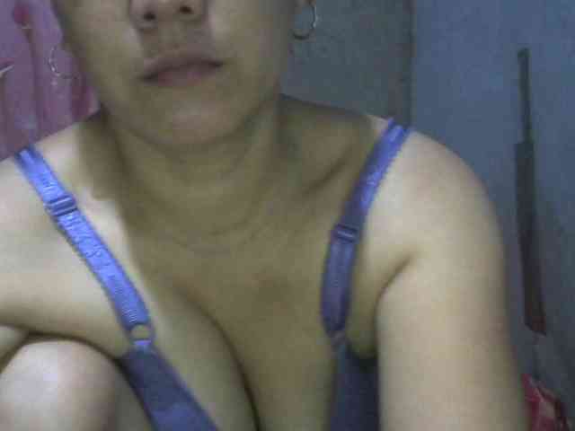 hellokiffy webcam