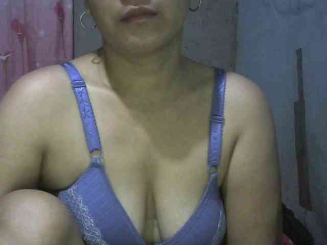 hellokiffy webcam