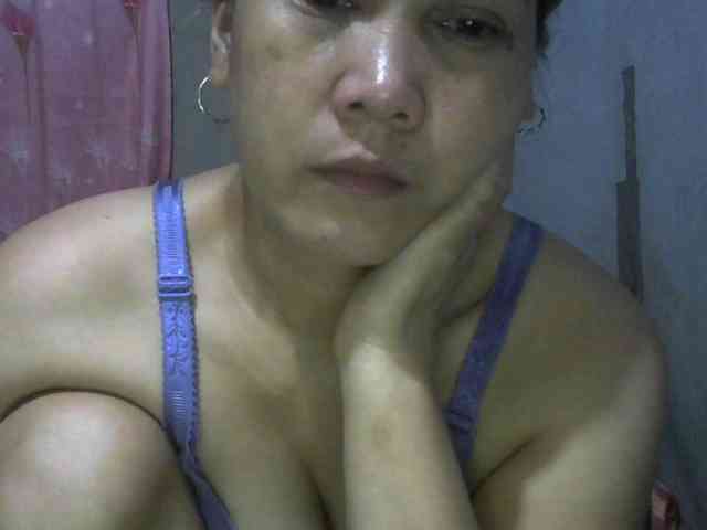 hellokiffy webcam