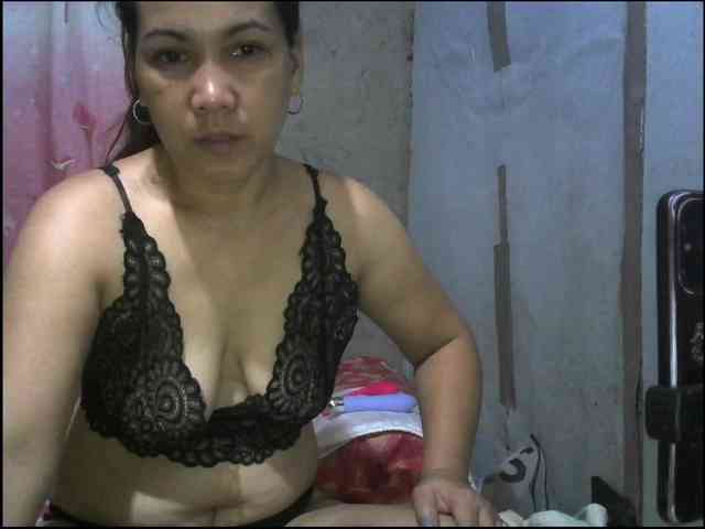 hellokiffy webcam