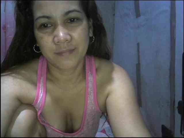 hellokiffy webcam