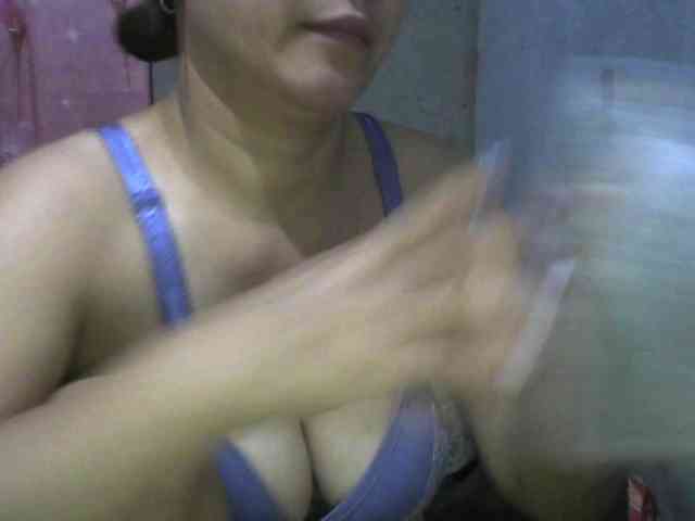 hellokiffy webcam