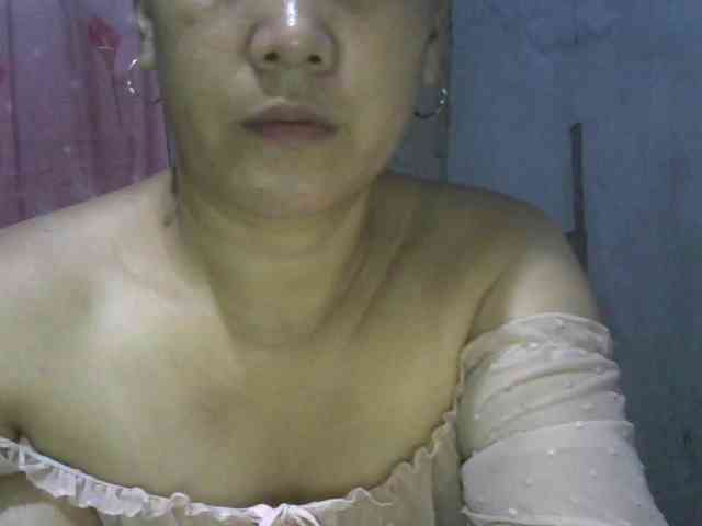 hellokiffy webcam