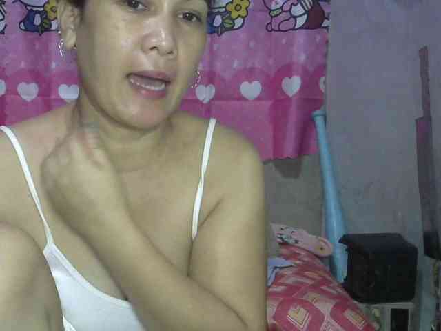 hellokiffy webcam