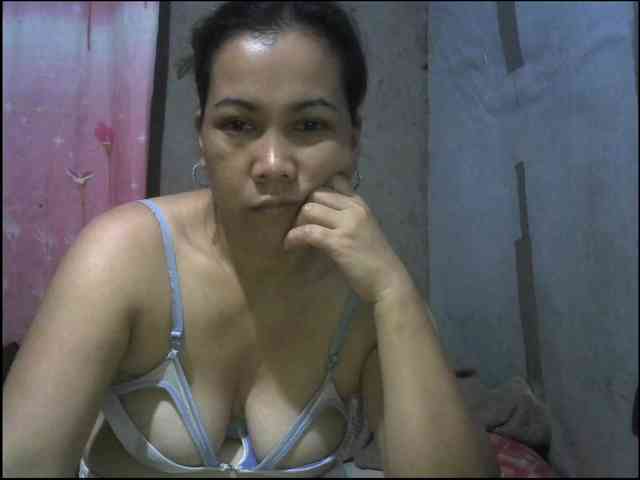 hellokiffy webcam