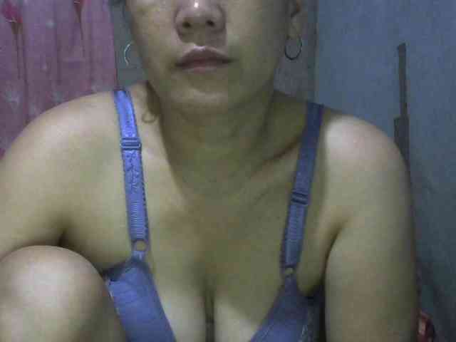 hellokiffy webcam