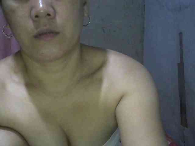 hellokiffy webcam