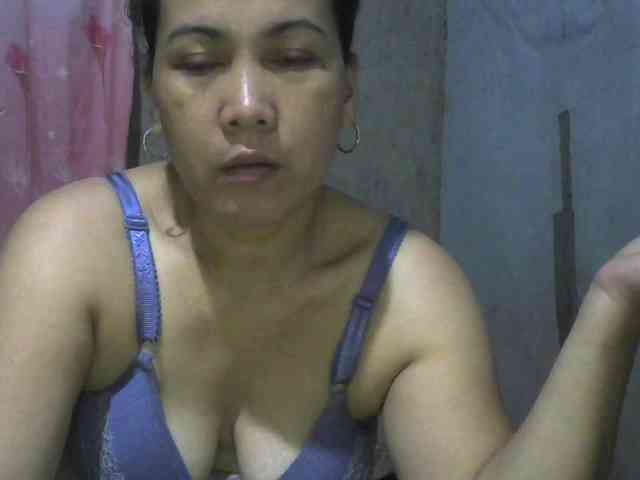 hellokiffy webcam