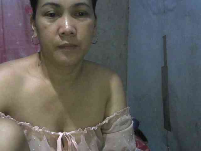 hellokiffy webcam