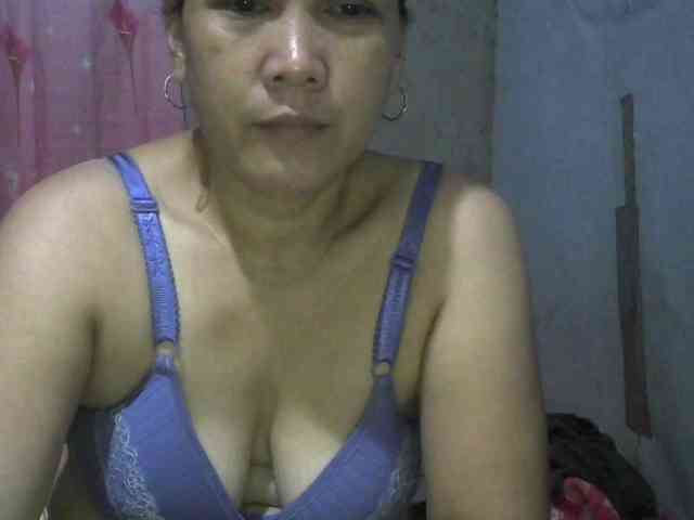 hellokiffy webcam