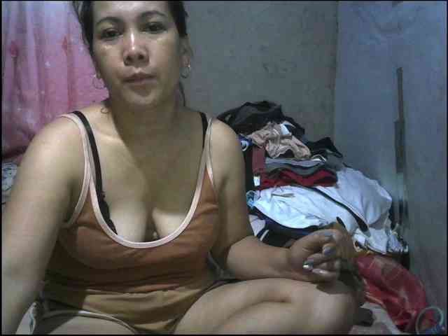 hellokiffy webcam