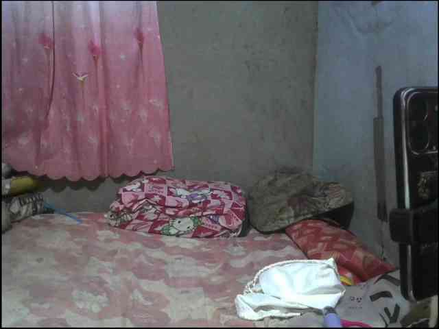 hellokiffy webcam