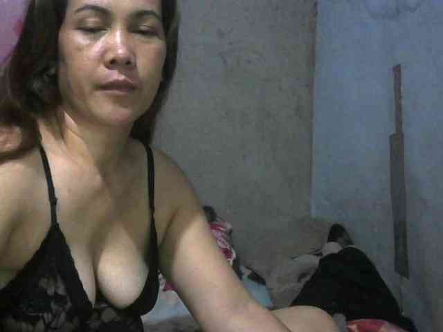 hellokiffy webcam