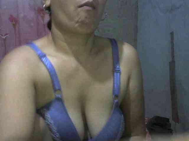 hellokiffy webcam