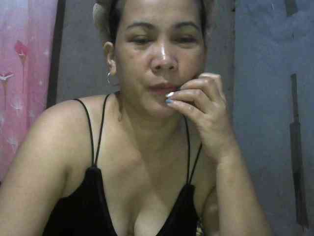 hellokiffy webcam
