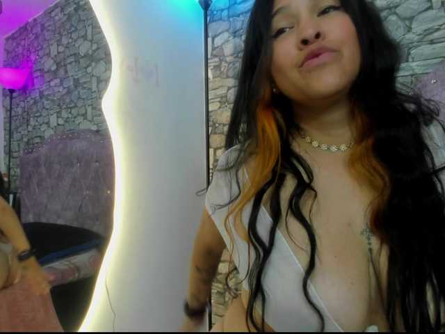 lily-boo live cam on BongaCams