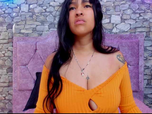 lily-boo live cam on BongaCams