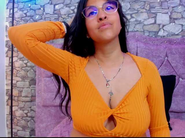 lily-boo live cam on BongaCams