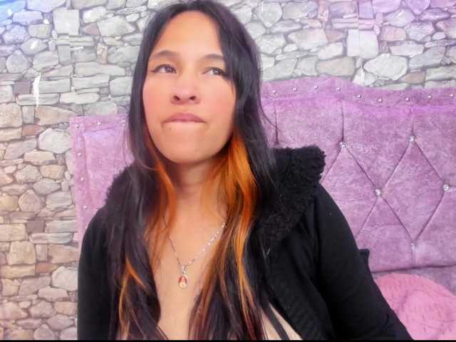 lily-boo live cam on BongaCams