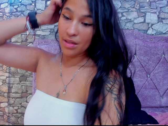 lily-boo live cam on BongaCams