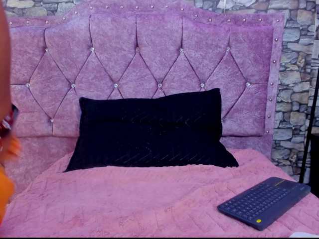 lily-boo live cam on BongaCams