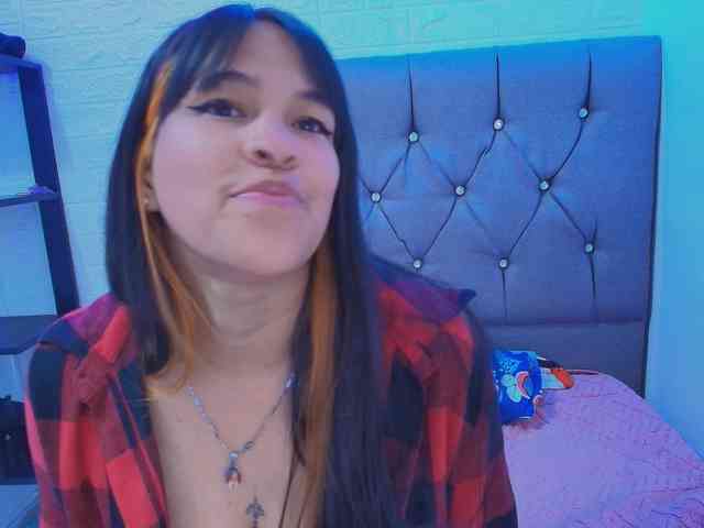 lily-boo Live Webcam on BongaCams