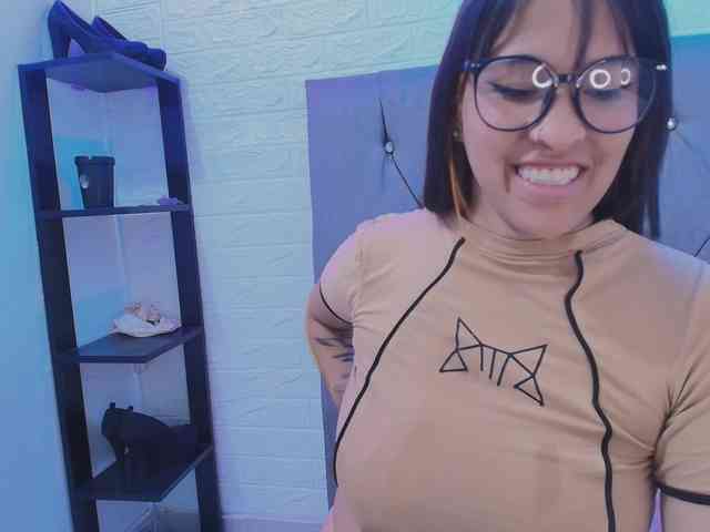 lily-boo webcam