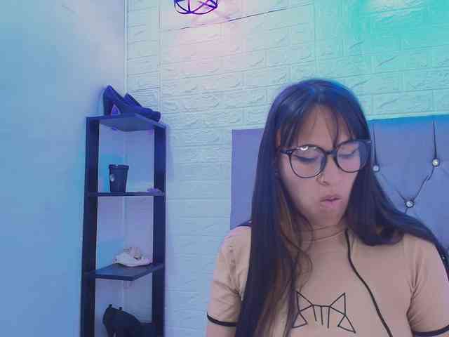 lily-boo webcam