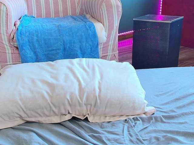 NikyStyris live cam on BongaCams