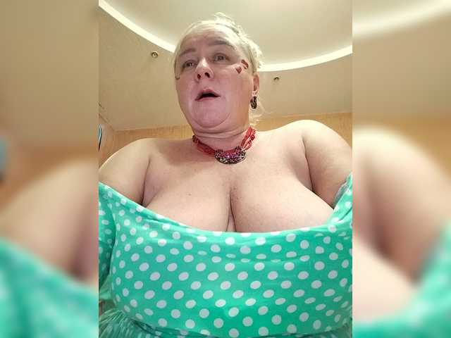 MiraRobens1 live webcam show