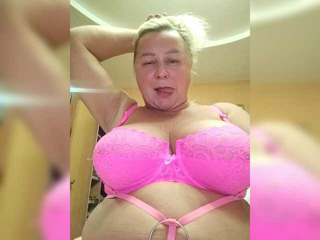 MiraRobens1 live webcam show