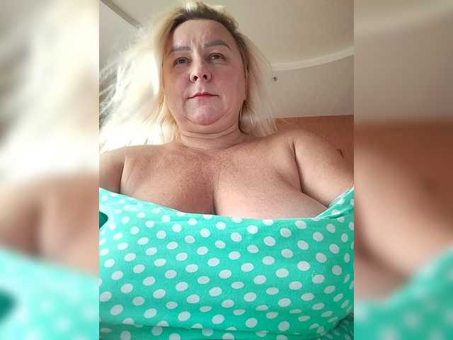 MiraRobens1 live webcam show